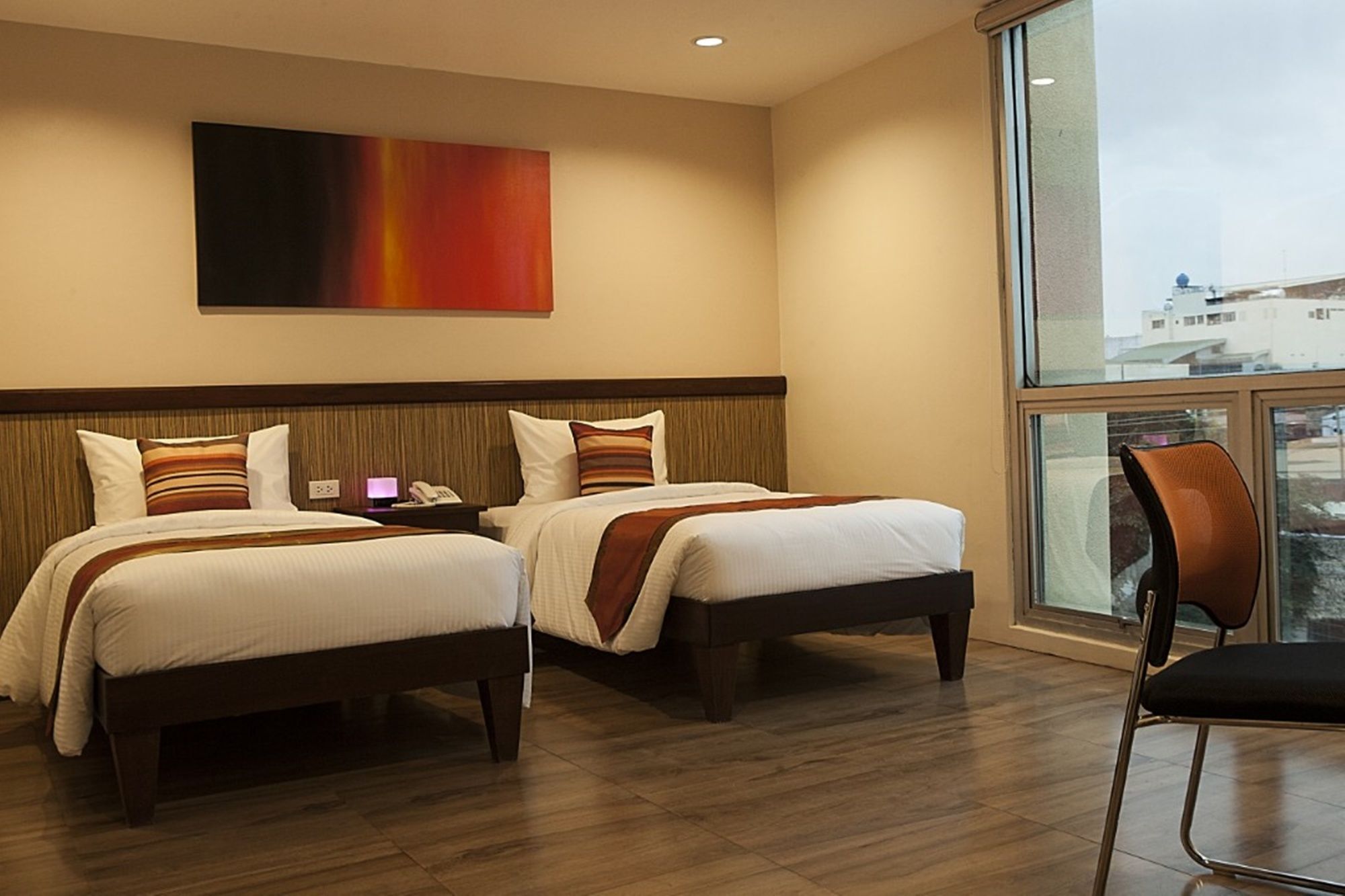 Ns Royal Hotel Cebu Bagian luar foto